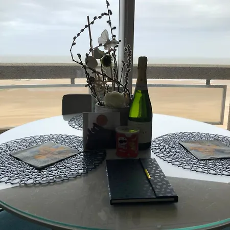 Апартаменты Enjoy@sea